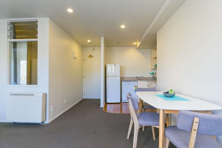 512/120 Courtenay Place Te Aro_3