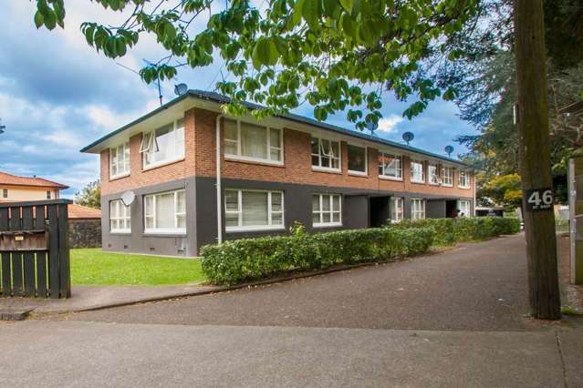Double Grammar - Quiet 2 Bedroom Unit