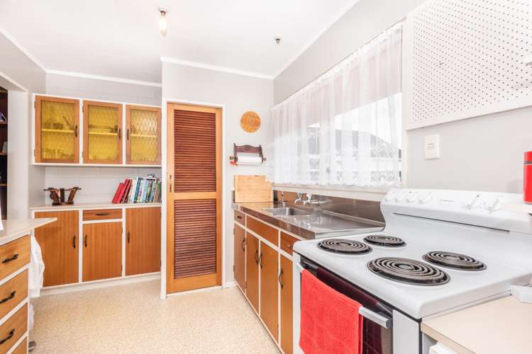 4 Stevenson Lane Kaiti_13