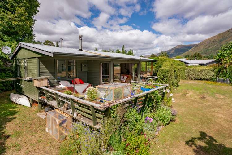 64 Wesney Terrace Kingston_13