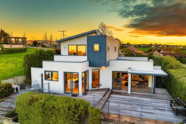 17 Pine Hill Rise Fairhall_1