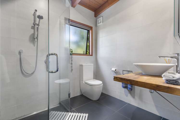 8/14 Kauri Road Birkenhead_11