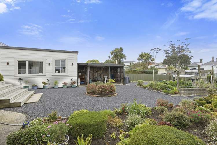 27 Harrington Street Port Chalmers_11