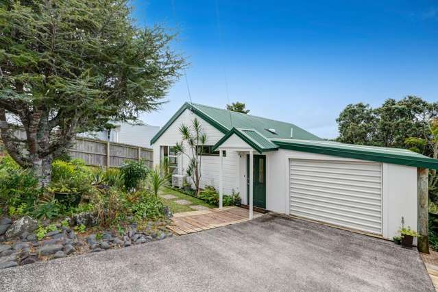 13 Moffat Road Red Beach_3