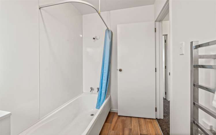 1/281 Main South Road Hornby_9