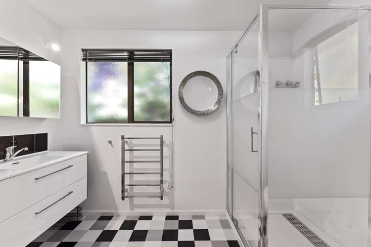 253 Queen Charlotte Drive Havelock_15