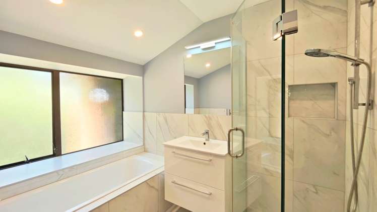 2 Crown Hill Close Forrest Hill_17