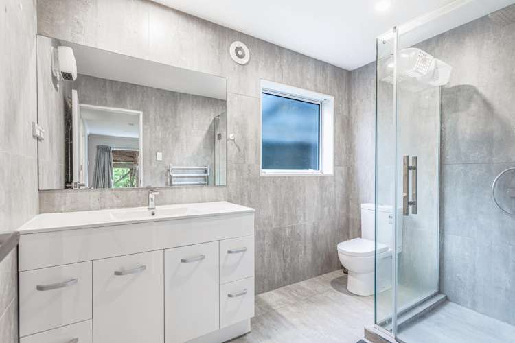 111 Colwill Road Massey_14