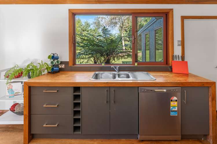 103 Neudorf Road Upper Moutere_16