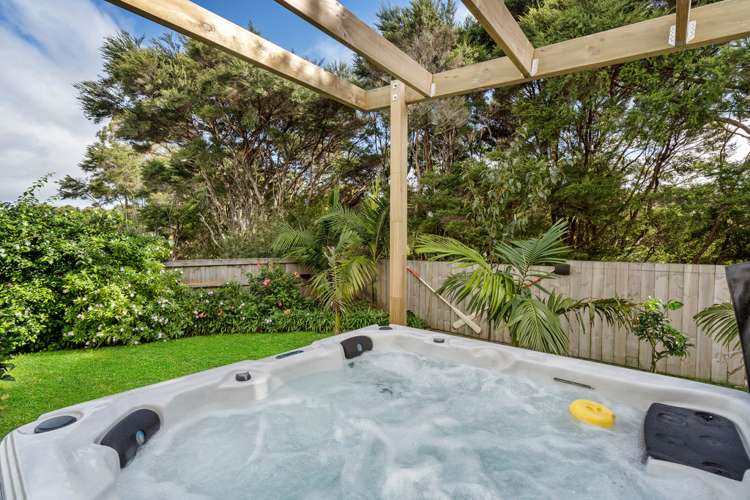 6 Te Puru Drive Maraetai_14