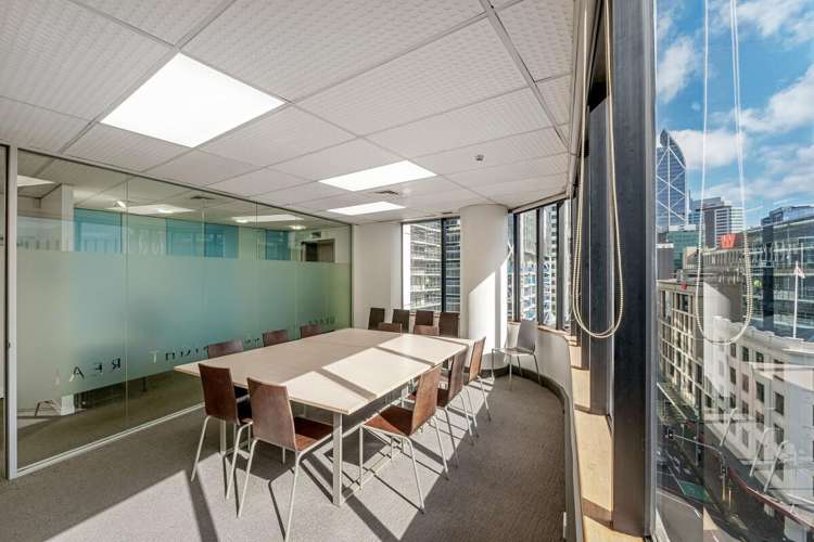 6/2 Emily Place City Centre_7