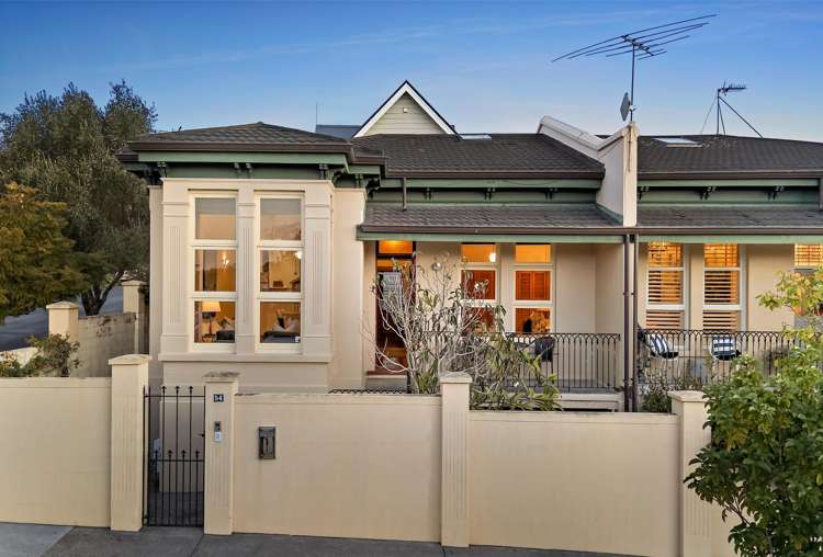 54 Sarsfield Street_0