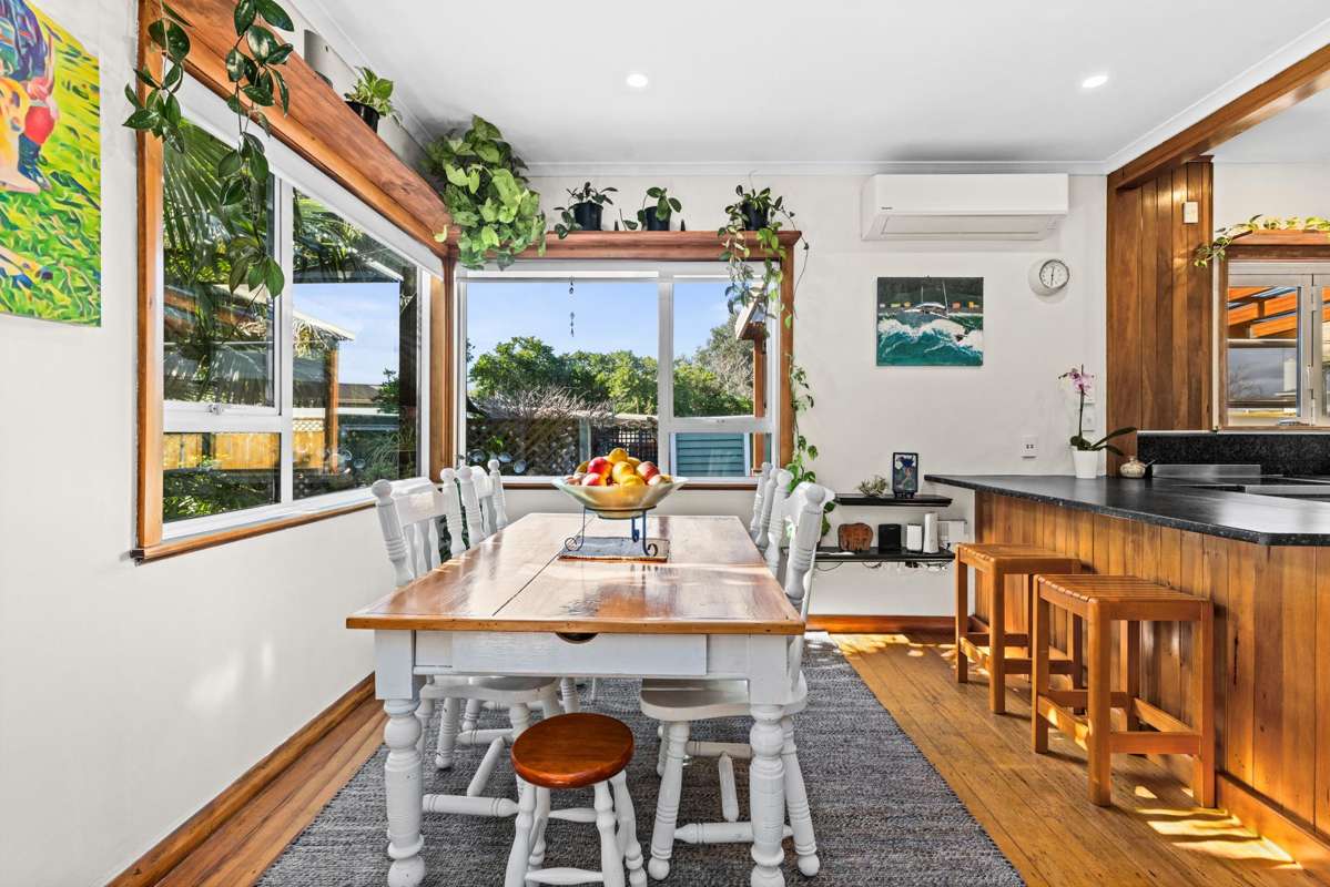12 Barker Road_2