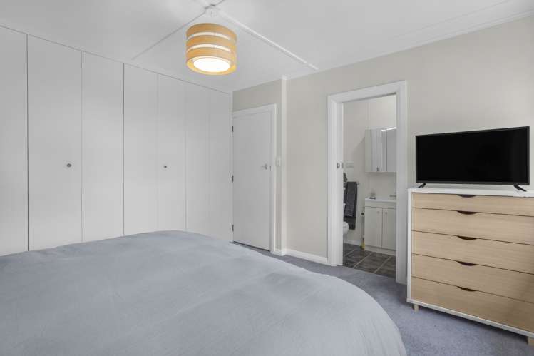 26 Dover Road Wainuiomata_10