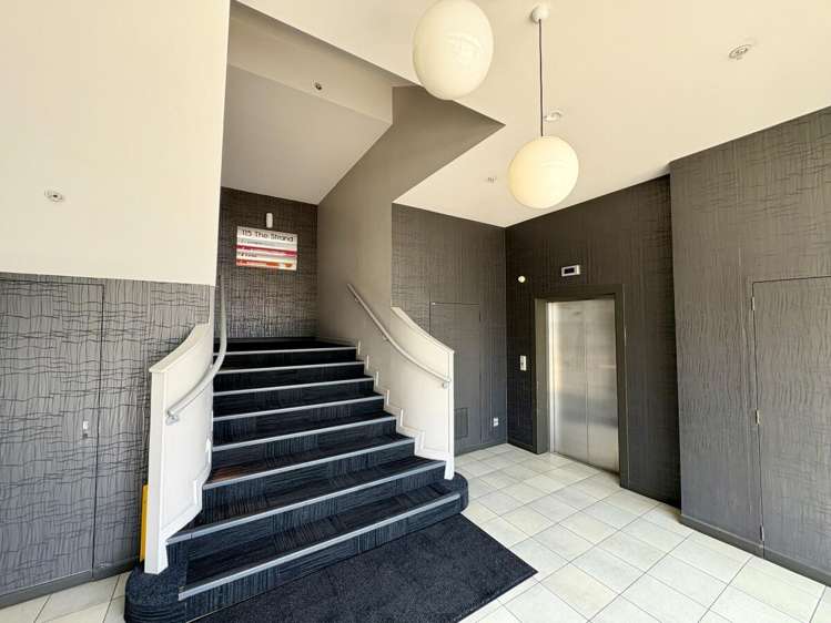 First Floor, 1 Spring Street City Centre_3