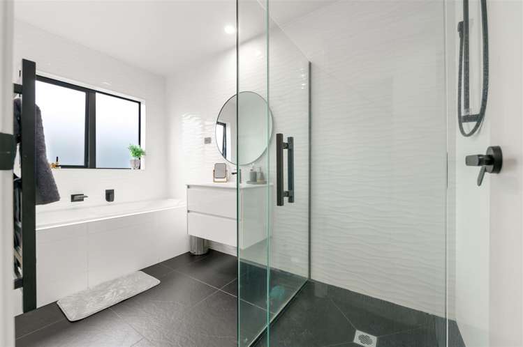 4 Keyes Street Chartwell_15