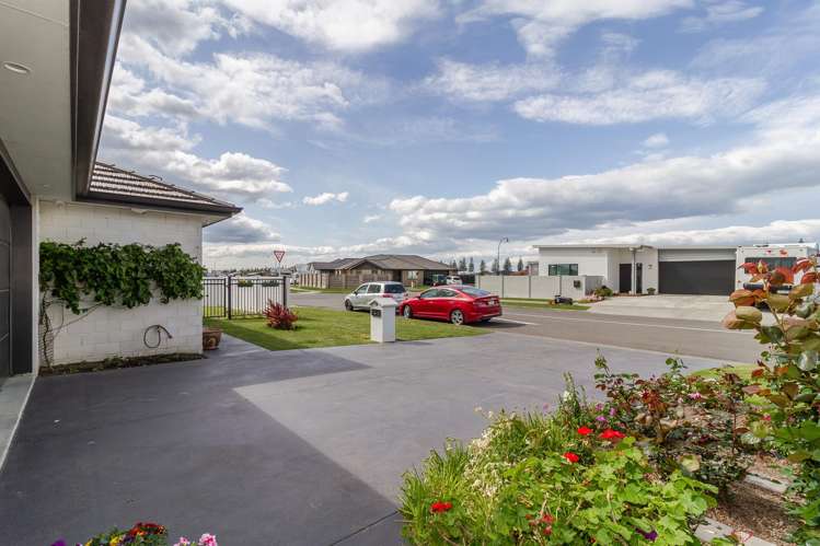 35 Waimakariri Drive Te Awa_19