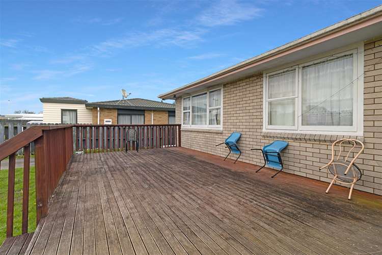 97 Cobham Crescent Kelston_11