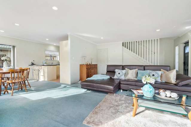 28 Commodore Drive Lynfield_1