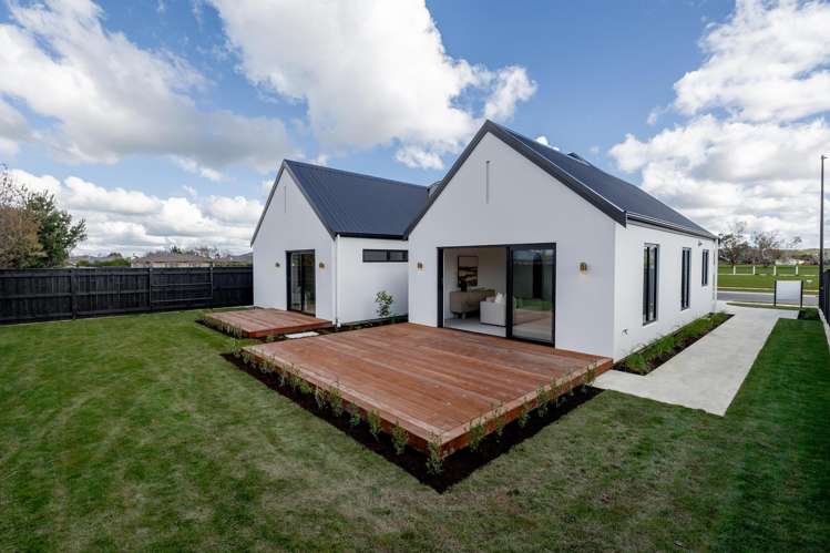 6 Parkside Avenue Maewa_16