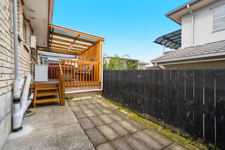 2/224 Russell Road Manurewa_11