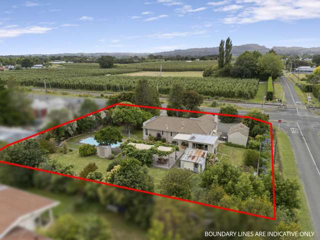 Country living meets town convenience