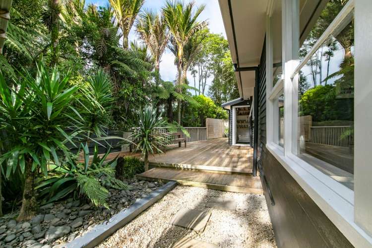 141 Woodlands Park Road Titirangi_20