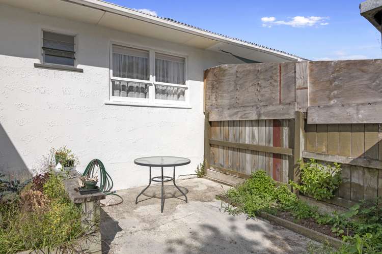 2/20 Norwich Street Stoke_13