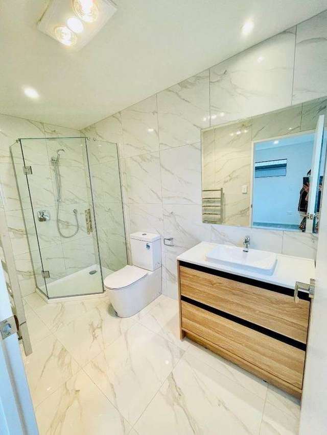 12D Kelwyn Road Kelston_2