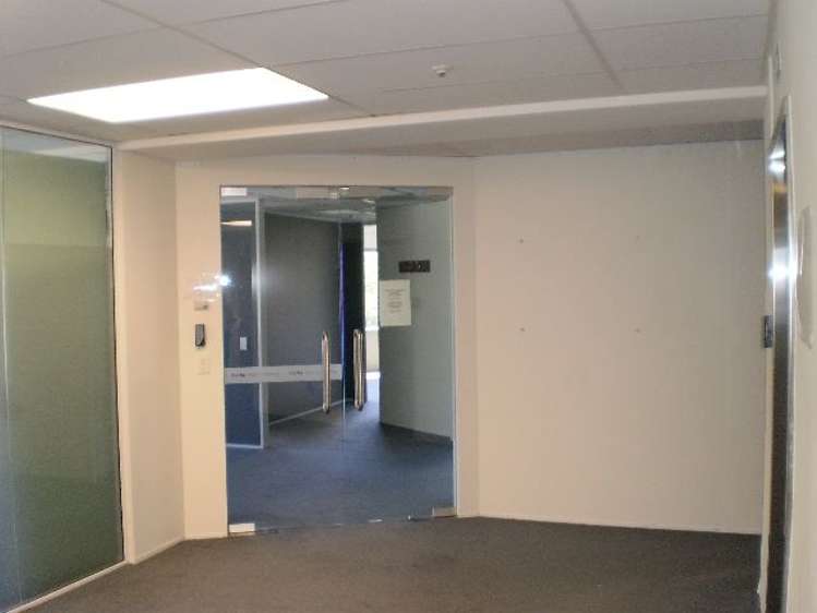 1 Market Grove, Level  3 Lower Hutt Central_2