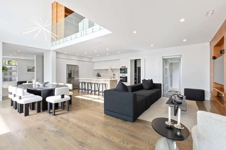 21 Benbow Street St Heliers_13