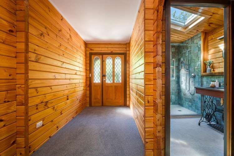 23 Wiremu Street Redwood_2