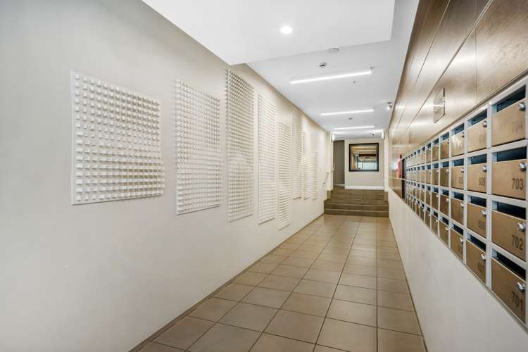 410/19 College Street Te Aro_11