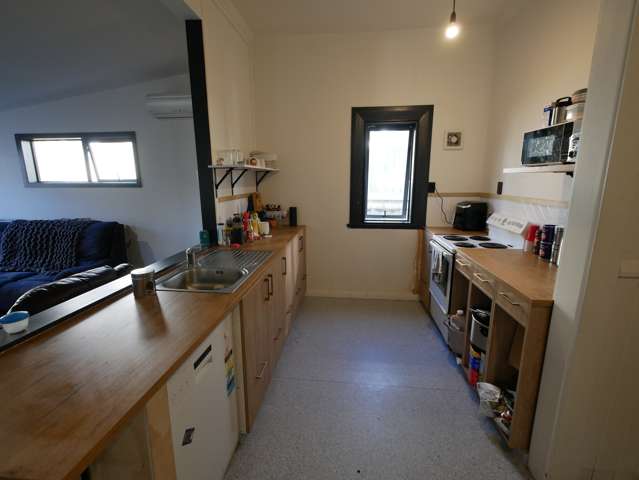 14 Knox Street North East Valley_1