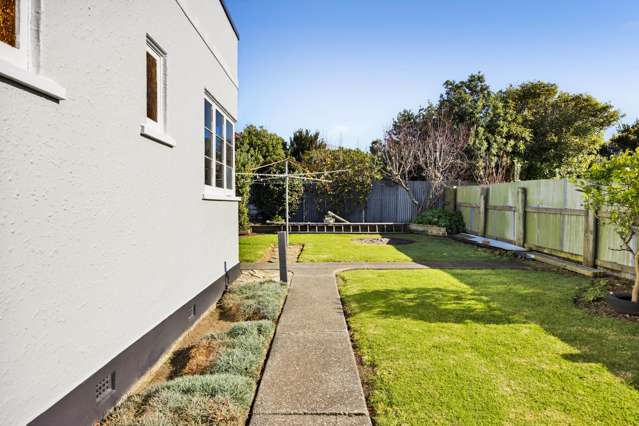 32 Leicester Street Patea_4
