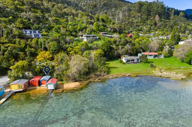 1755 Queen Charlotte Drive_2