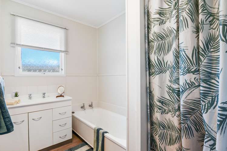 78 Alison Street Mangakakahi_11