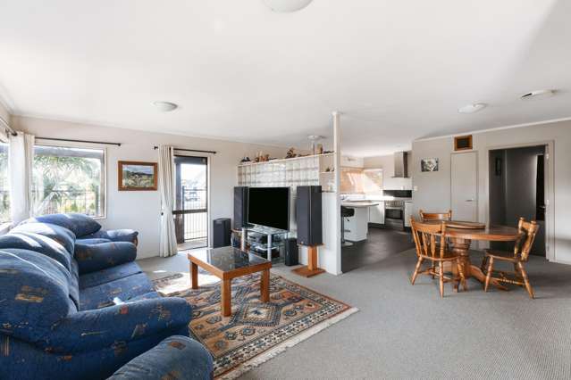 27 Te Arawa Place Welcome Bay_3