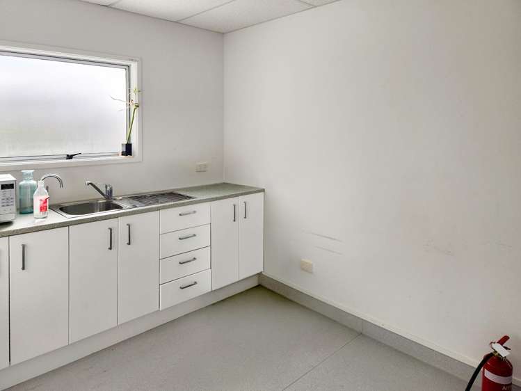 1143-1145 Hinemoa Street Rotorua Central_8