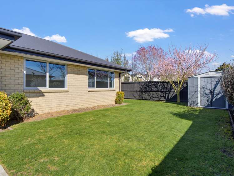 15 Cellars Way Yaldhurst_23