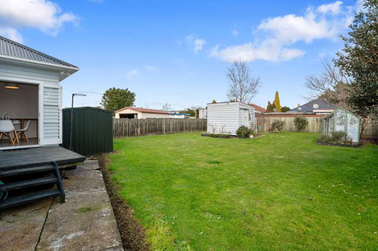 8 Wallace Crescent Glenholme_11