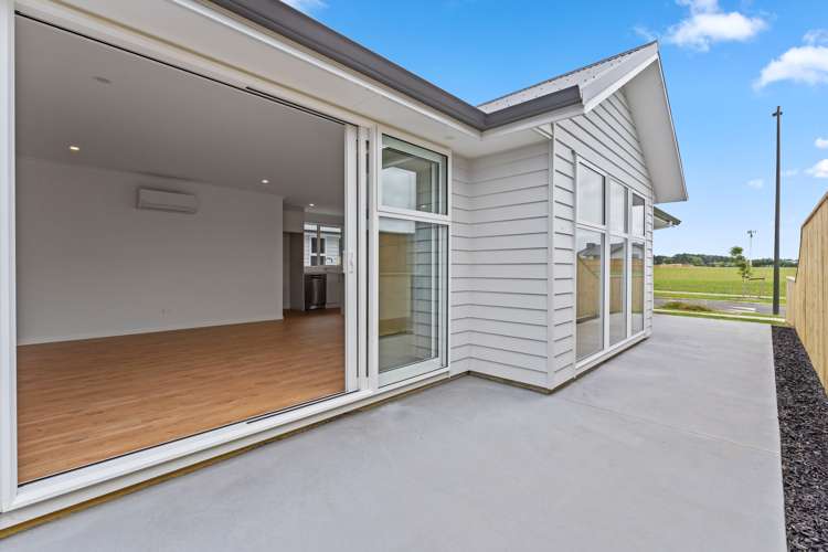 12 Patty Lane Patumahoe_11