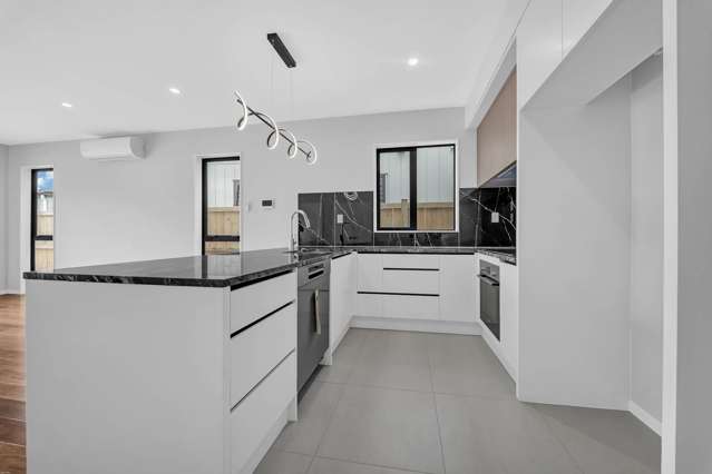 9 & 11 Kapeta Lane Karaka_3