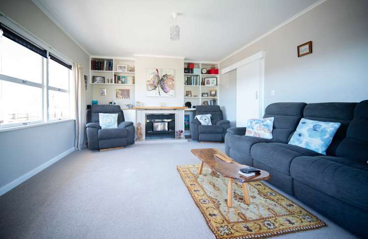 31 Maitland Avenue Stoke_15