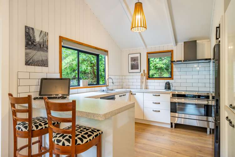 34 Wyndham Road Pinehaven_10