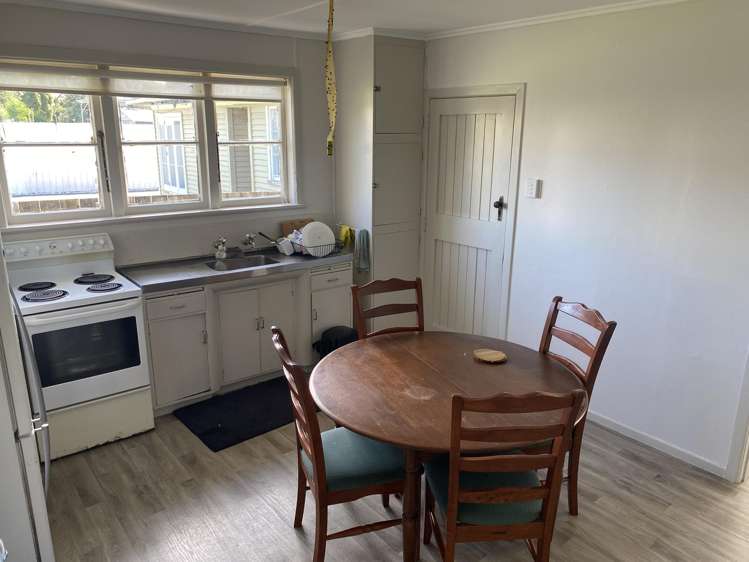 10 Pukemiro Road Te Kamo_2