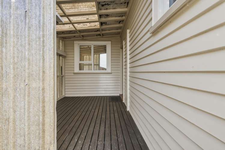 72 Broadway Waitara_20