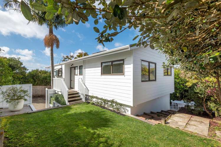 42B Glamorgan Drive Torbay_17