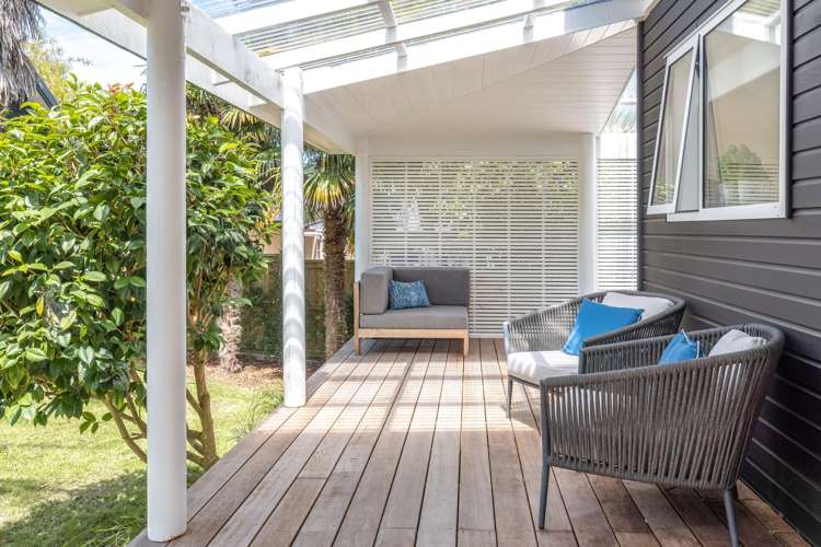 12 Esslin Road Surfdale_16