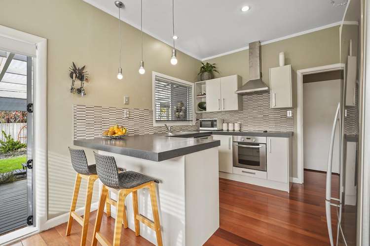 6 Vectis Road Hillcrest_2